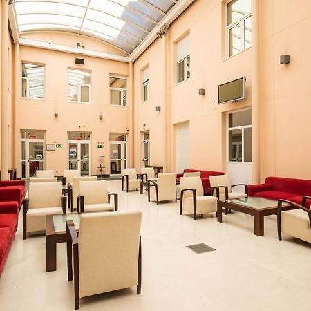 Micampus Aranjuez Student Residence Extérieur photo